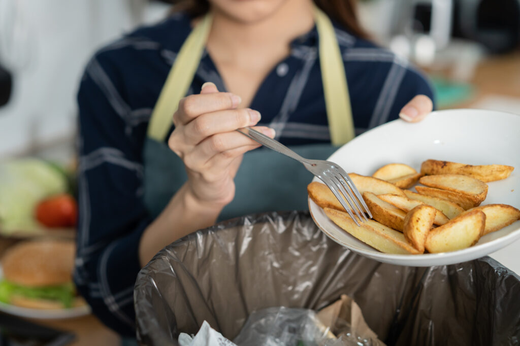 inflation restaurant food waste